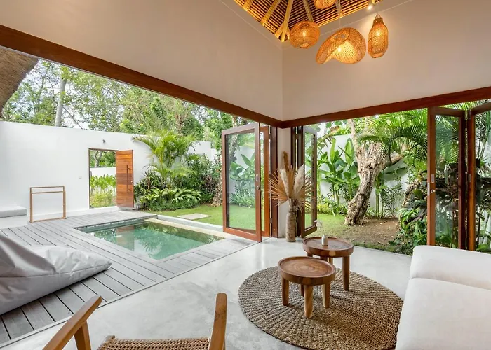 Lumahi Dua - Luxury 1br Private With Pool, Walking Distance To Seseh Villa
