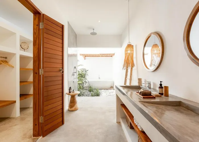 Villa Lumahi Dua - Luxury 1br Private With Pool, Walking Distance To Seseh *