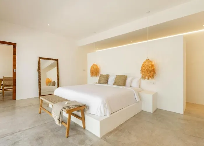 Lumahi Dua - Luxury 1br Private With Pool, Walking Distance To Seseh Canggu